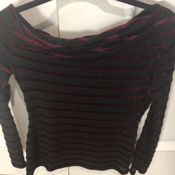 BCBGMAXAZRIA top - Picture 3 of 5